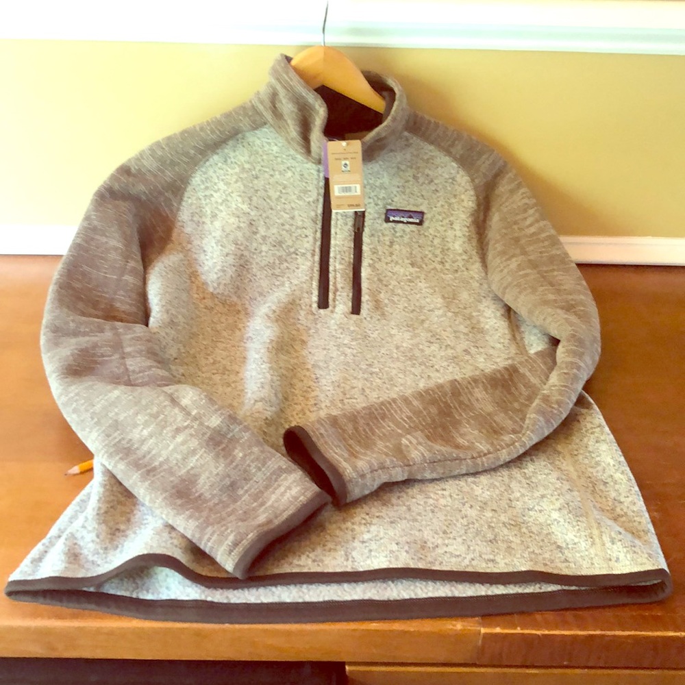 Men’s medium Patagonia quarter zip pullover